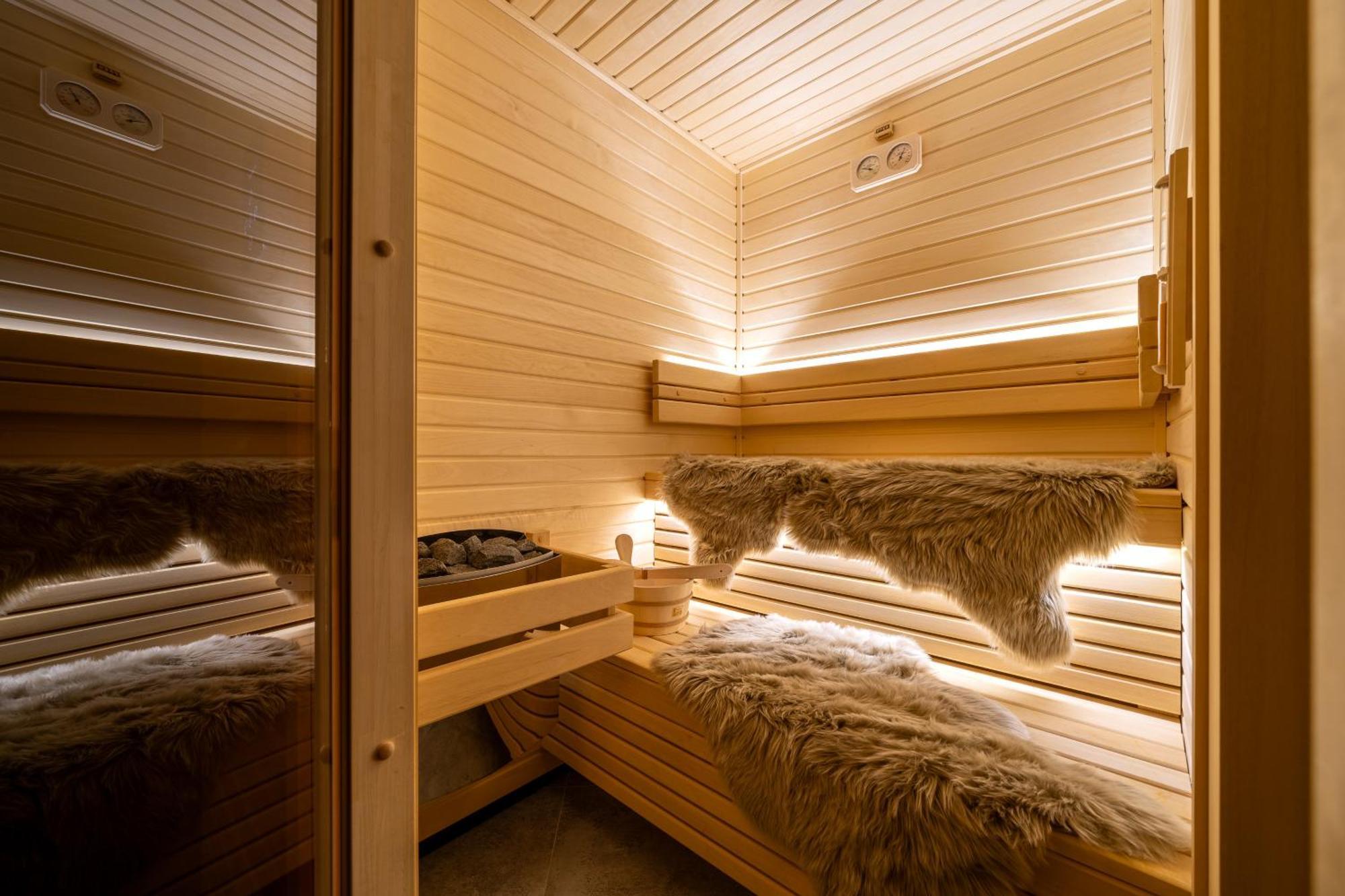 Willa Bozena Jacuzzi & Sauna Zakopane Bagian luar foto