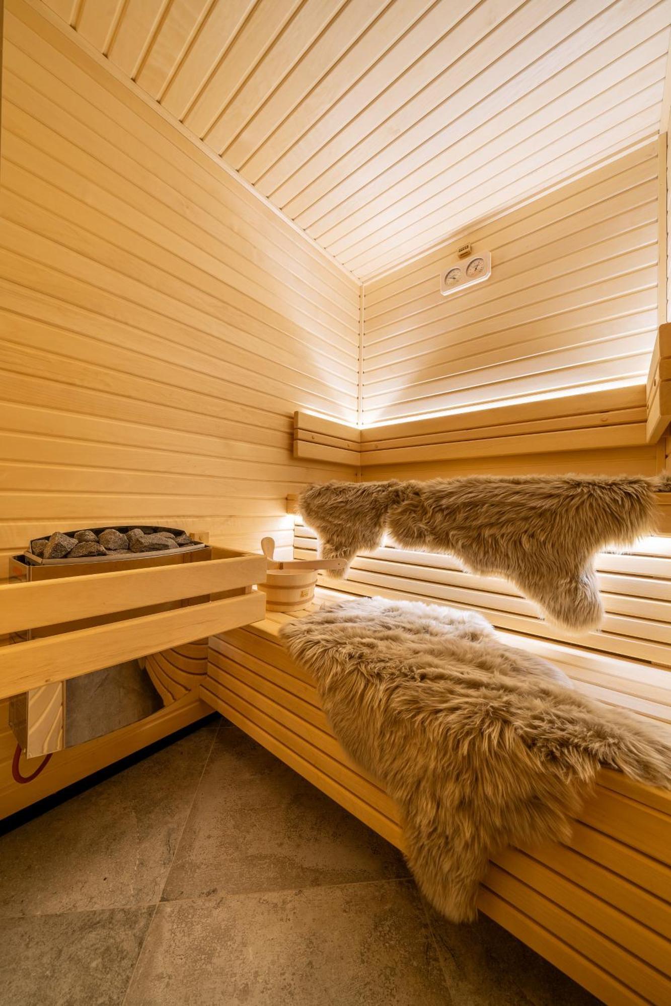 Willa Bozena Jacuzzi & Sauna Zakopane Bagian luar foto